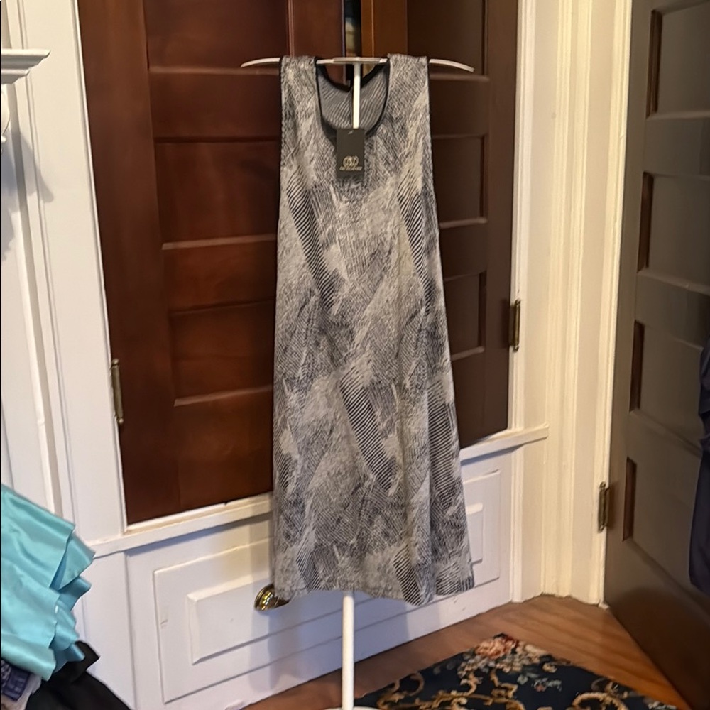 Tart Gray Patterned Sleeveless Dress- NWT .‎ Retail 79